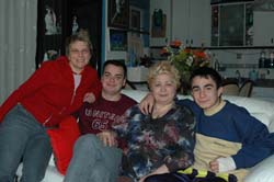 Sema Eti-Bora-Nuray-Baris Yazar 1 Ocak 2007