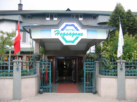 Hegsagone_Giris_01